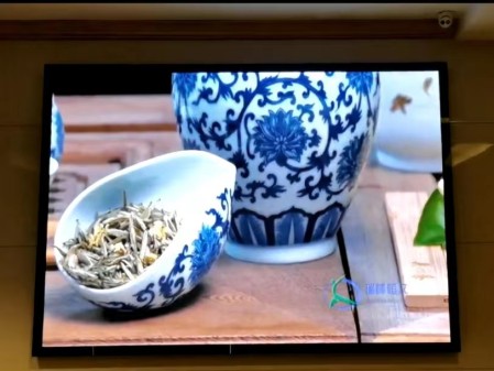 江夏***部隊(duì)BTQ018安裝調(diào)試完成   像素：1376x946，尺寸：2.56x1.76m