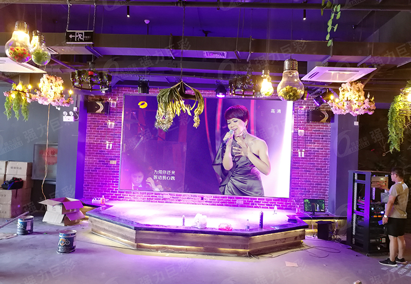 湖北省黃石某酒吧-室內(nèi)Q420S-15㎡